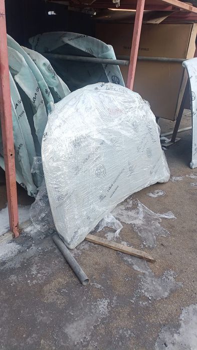 Киа саренто капот новый