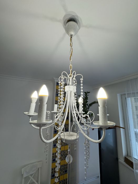 Люстра красивая