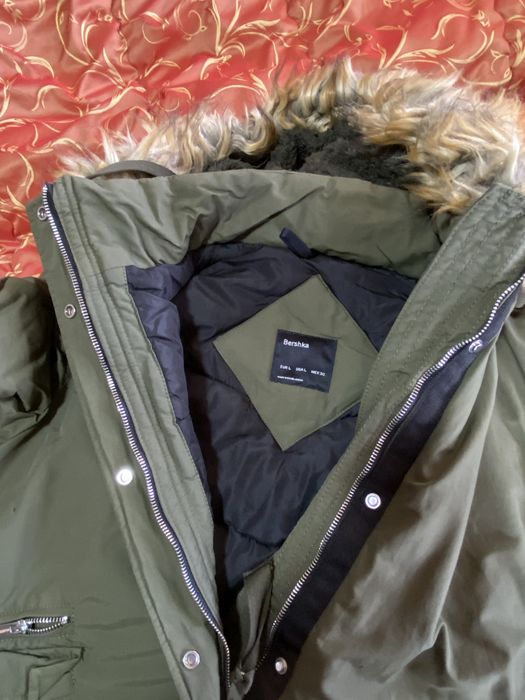 Продавам канадка 25лв.нови