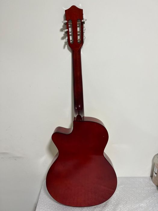 Гитара акустическая