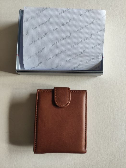 Портфейл Арт93, Неизползван, кафява кожа.