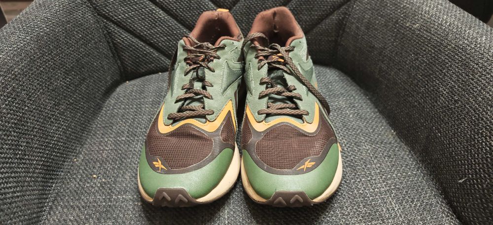Reebok  маратонки  48.5 номер