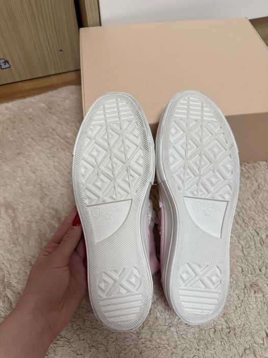 Дамски кецове  Converse