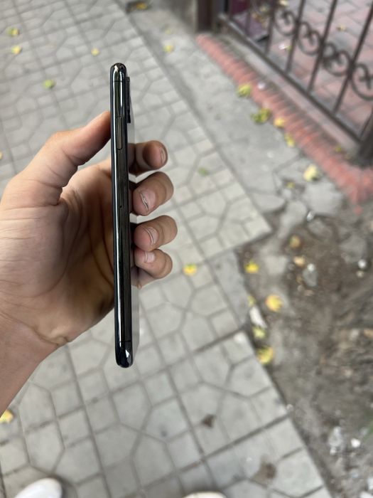 Nomi iphone xs max