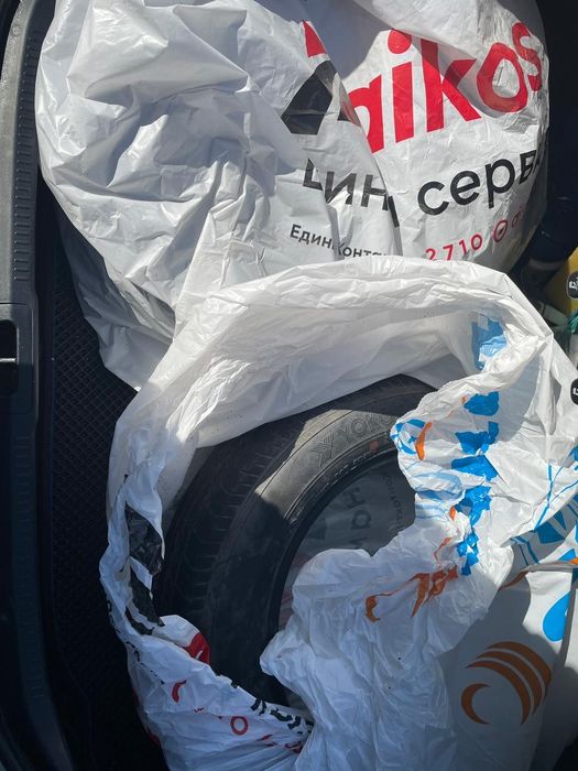 Продаю шины Yokohama