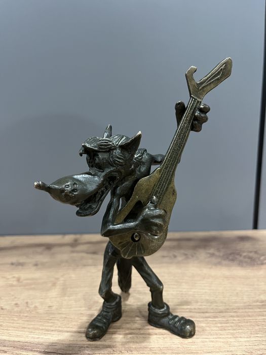 Сувенир для дома ВОЛК