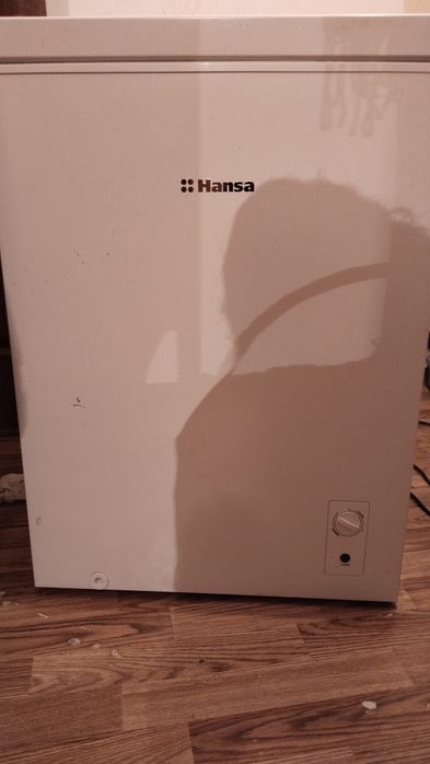 Морозильник от марки HANSA