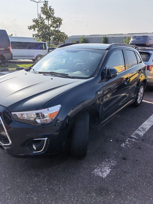 Vând Mitsubishi asx 4x4