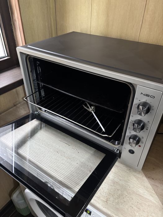 Продам электро духовка