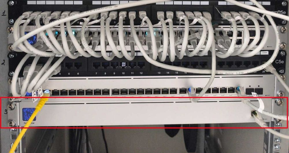 Ubiquiti UniFi SmartPower RPS (USP-RPS)