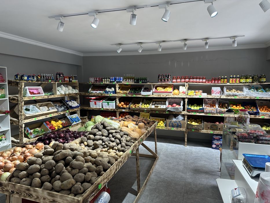 Витрина для овощи фрукты