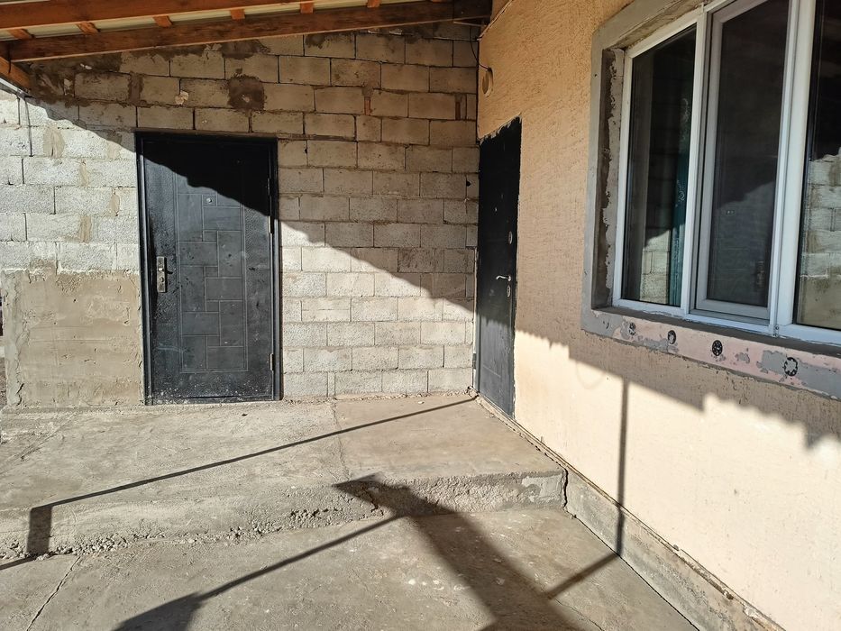 4 бөлмелі үй сатылады