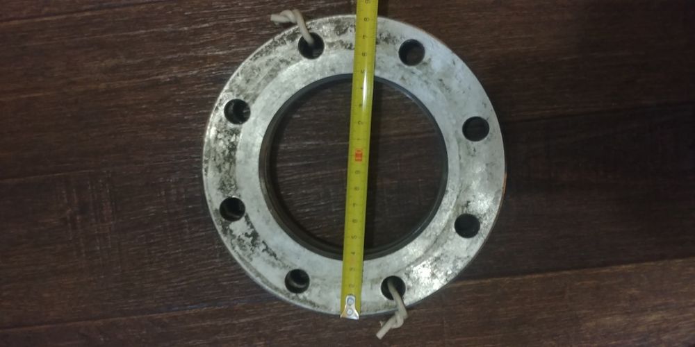 Продам флянцы