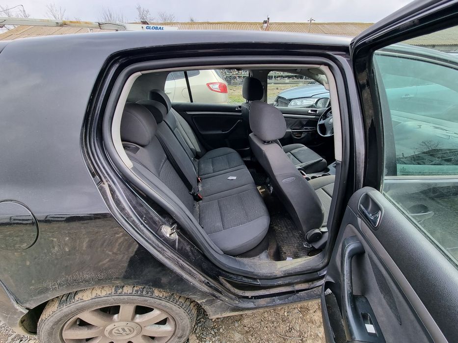 Dezmembrari  VW GOLF 5  2003  > 2009 2.0 TDI 16V Motorina