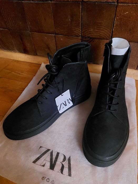 Високи кожени кецове