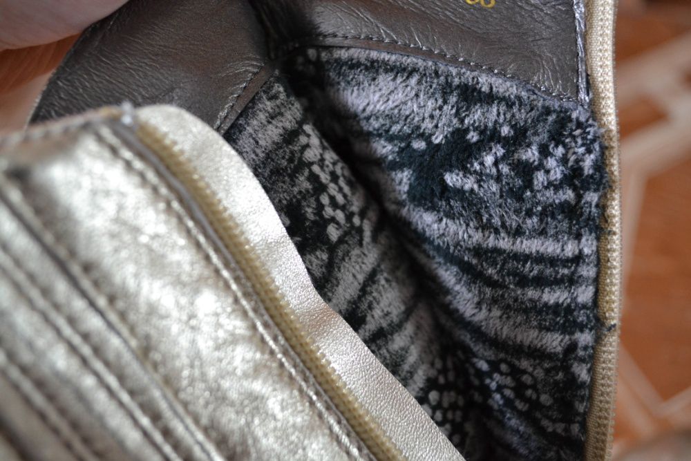 Продам танцевальные сапоги 10000т