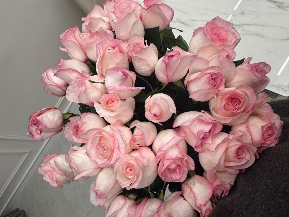 Обьемный букет из роз