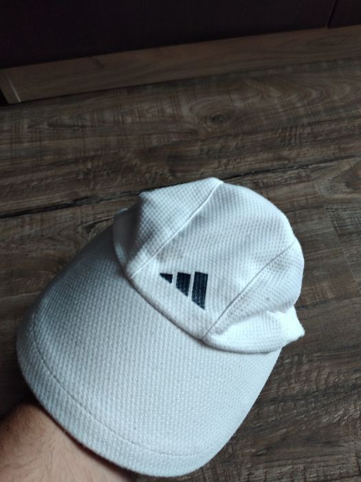 Мъжка шапка Adidas