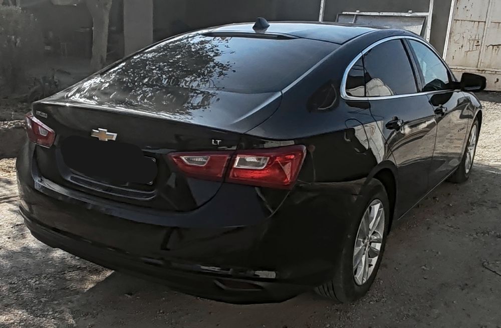 Malibu 2 mator 2.4 sotiladi