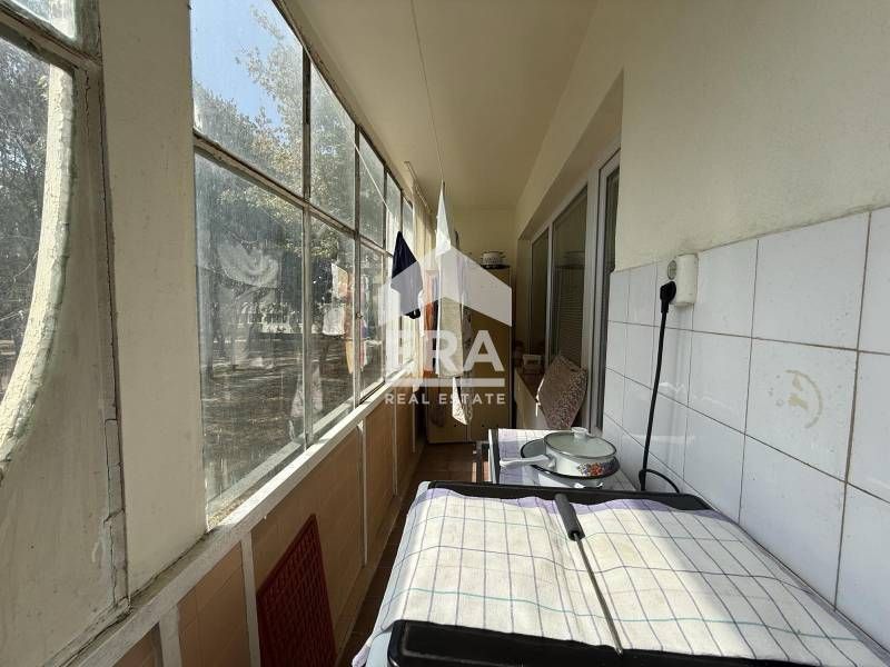 Продава се Двустаен апартамент в Варна, Младост 2 - 61 кв.м за 2107 €/кв.м - Снимка #9