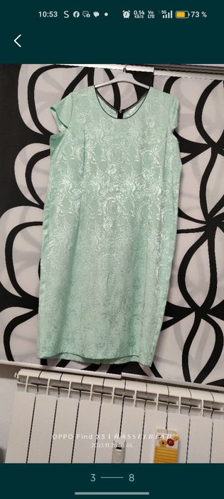 Vând rochii masuri mari