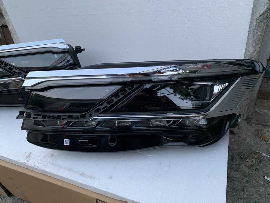 Set far stanga dreapta VW Touareg 3 CR Full LED 2018-2021 Originale Eu