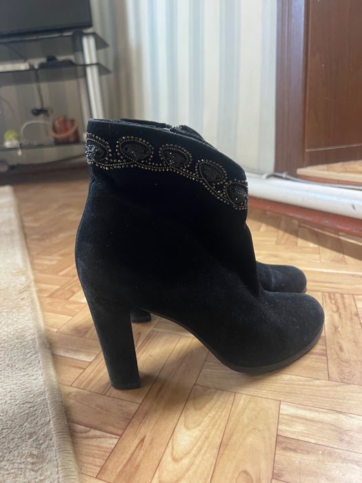 Продам осеннюю обувь женская