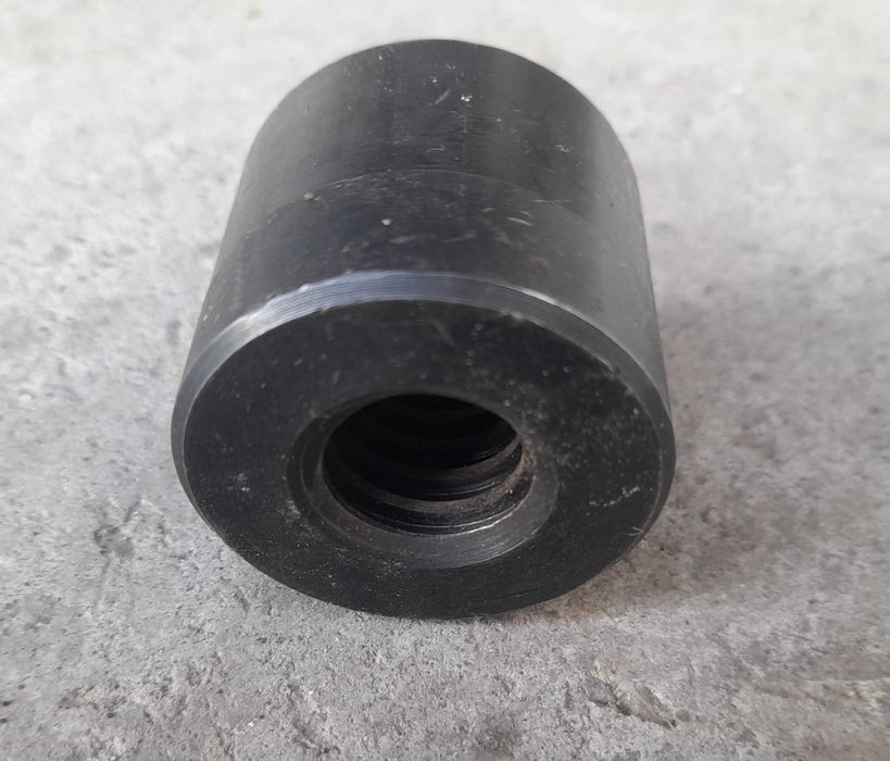 Гайка для тисков