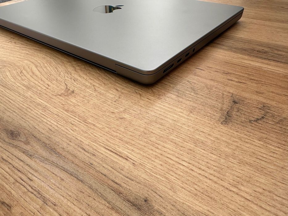 MacBook Pro 14" M1 PRO 8-CPU, 14-GPU, 16RAM, 512SSD APPLE CARE+ 11.26Г