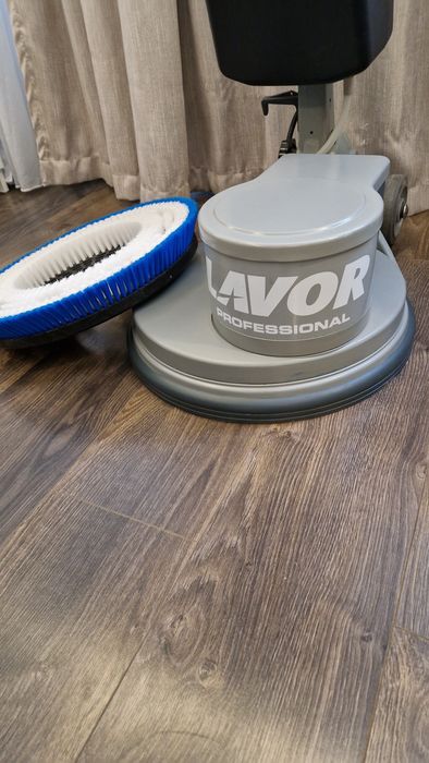 Monodisc LAVOR cu perie pentru covoare/mochete