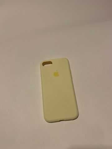 Оригинални калъфи на Apple за iPhone