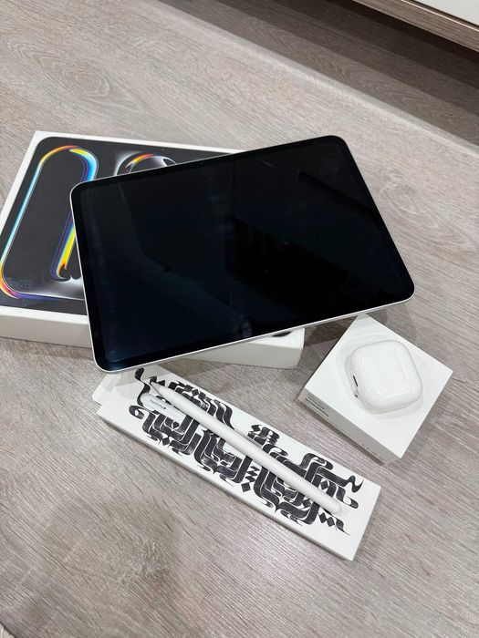 iPad Pro 11' M4 512 gb, Apple Pencil Pro 2nd generation, airpods 4