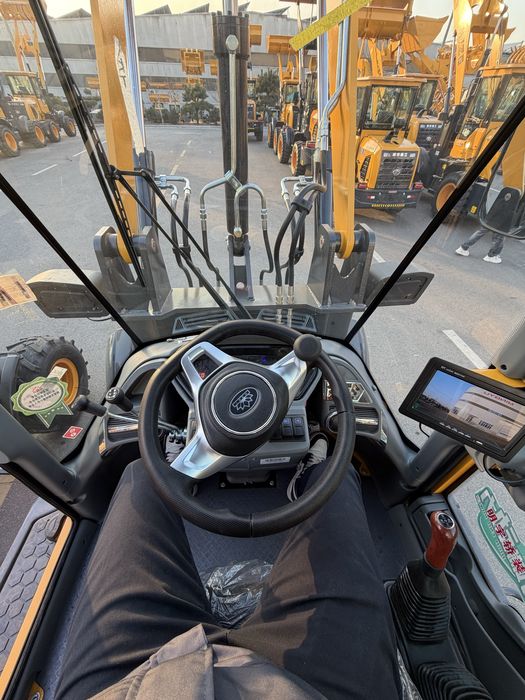 Погрузчик 2 тонник