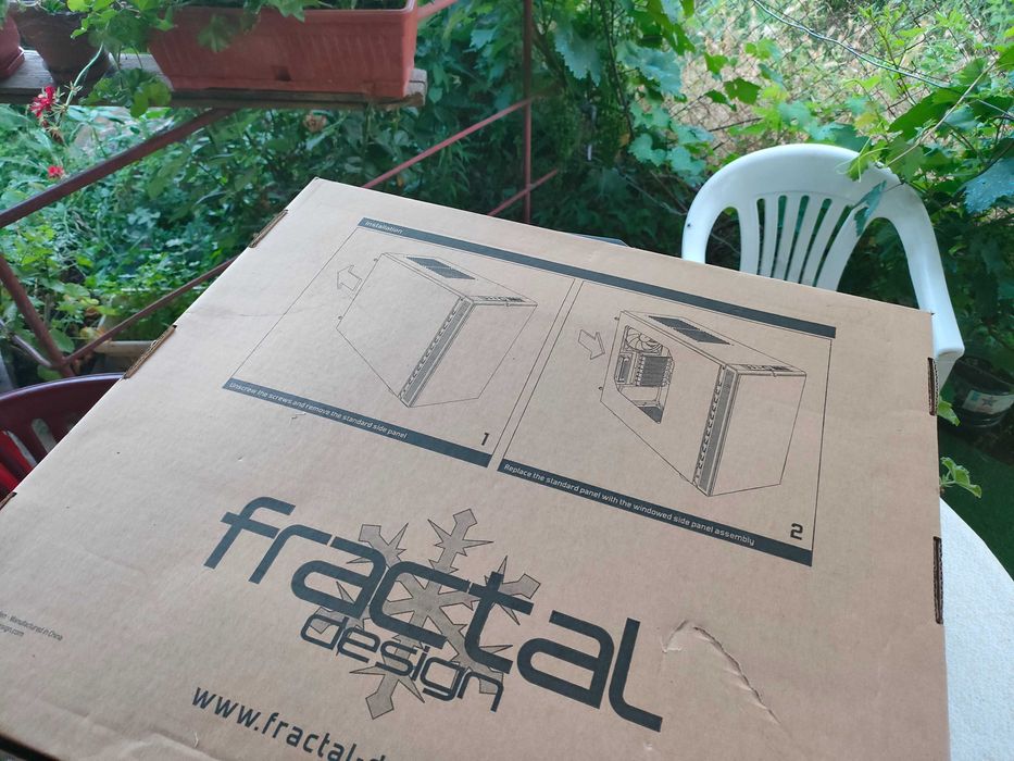 Компютърна кутия Fractal Design
