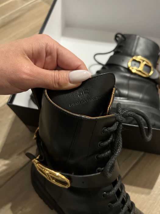 Кубинки Elisabetta Franchi 37 номер, черни, кожа.