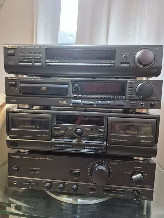 Sistem Technics  tuner cd. deck si amplificator