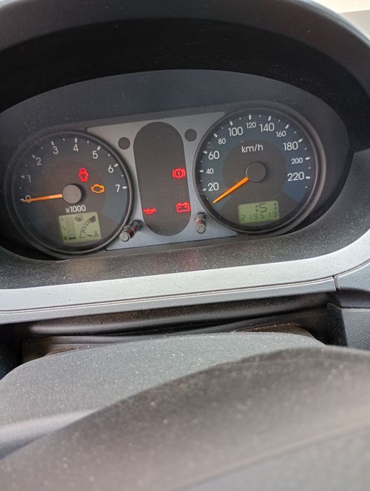 Ford fiesta 1,3  -2002
