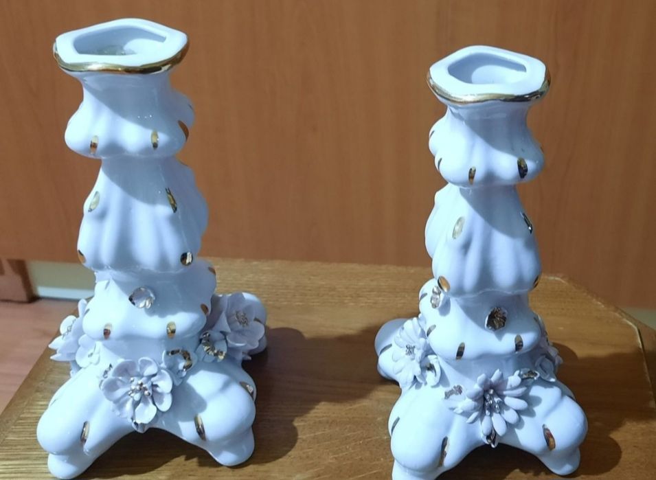 Sfeșnic porțelan:Set (180 lei) ; (100 lei / buc.)
