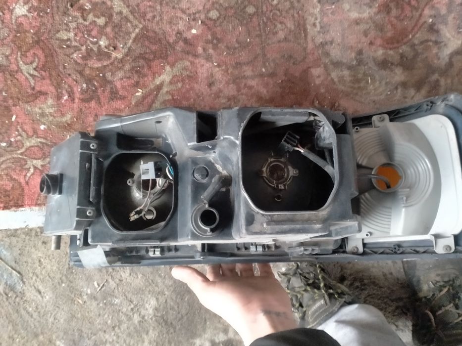 Фара на авто MAN