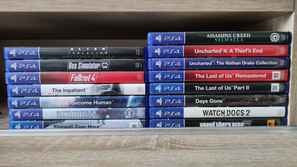 Vând / schimb jocuri Play Stațion 4