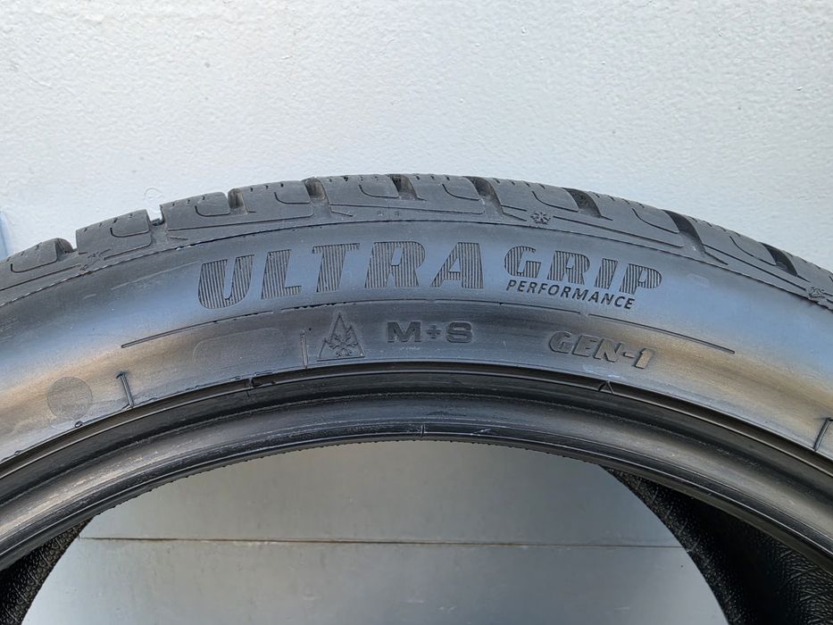 Goodyear UltraGrip Performance SUV G1 245/45 R21