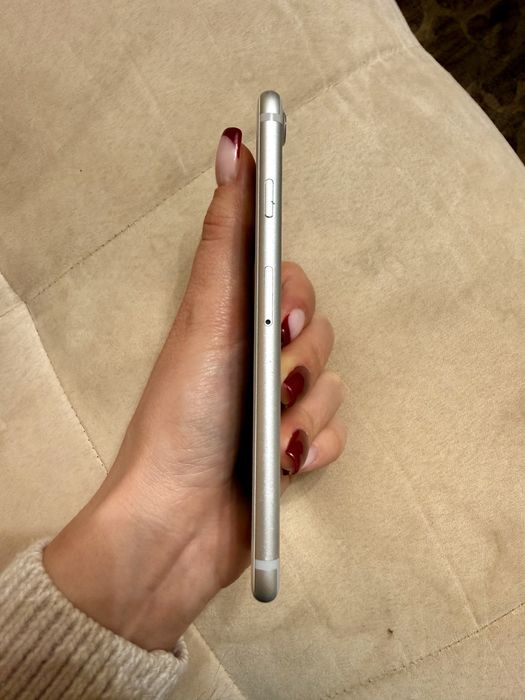 Iohone 7 256 GB, в чудесно състояние