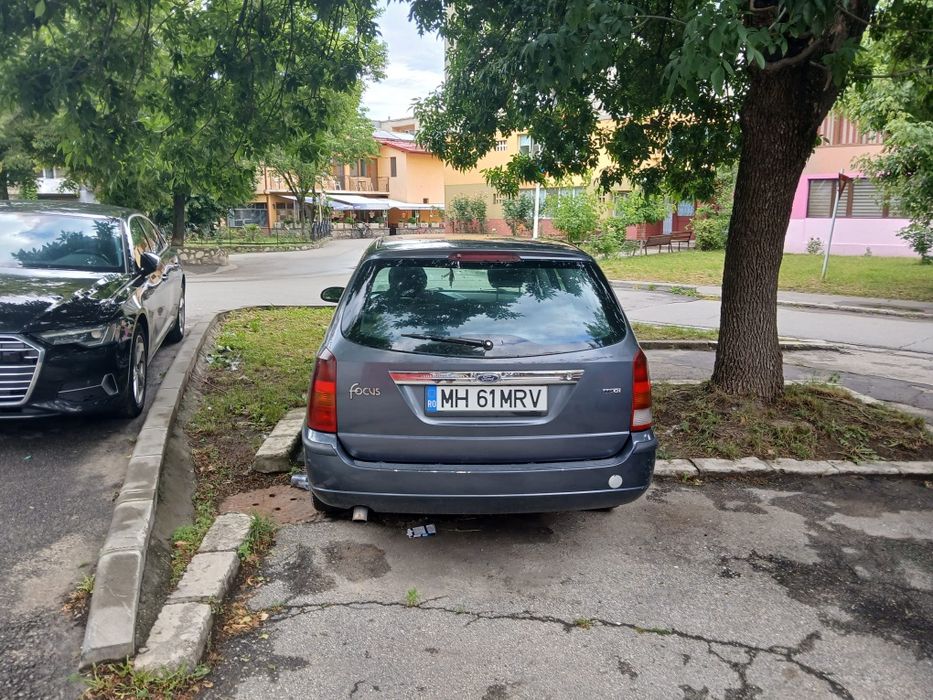 FORD Focus 2001 — imagine 2