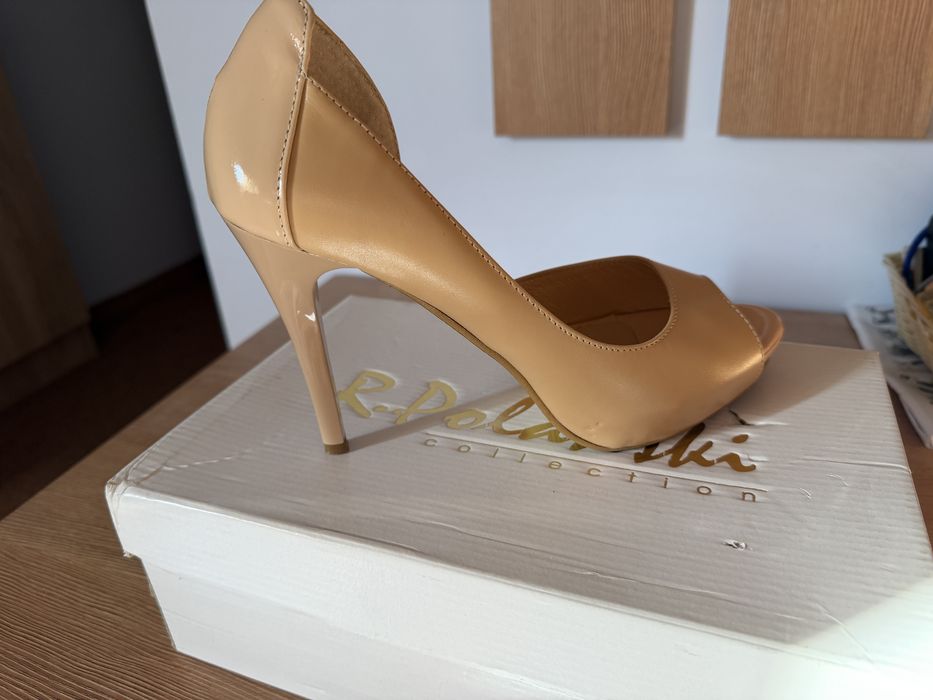 Спортни маратонки