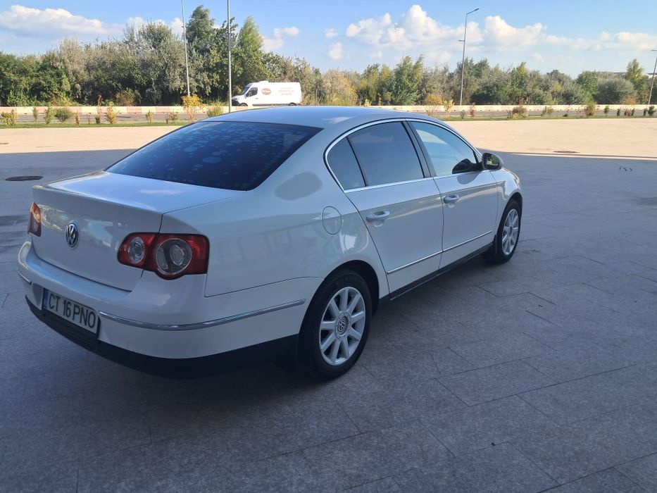 VOlkswagen passat Model  B6 Higline 2.0 TDI 140cp  Transmisie Automat Dsg 6+1  V/M  Sport an 2008