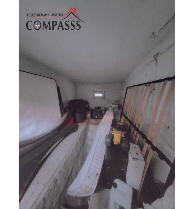 Продава се Гараж / Паркомясто в Добрич, Център - 17 кв.м за 735 €/кв.м - Снимка #1