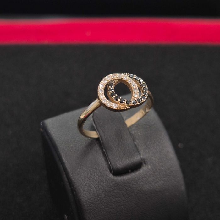 ( B32344.1 / Ag28 Doi Baieti ) Inel Aur 14K - 2.14 grame / 740 lei