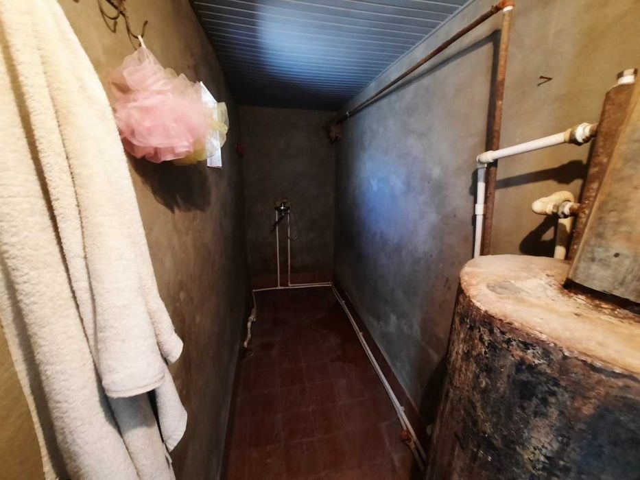 Своя. Без маклер. Сдаётся 4х комн дом.