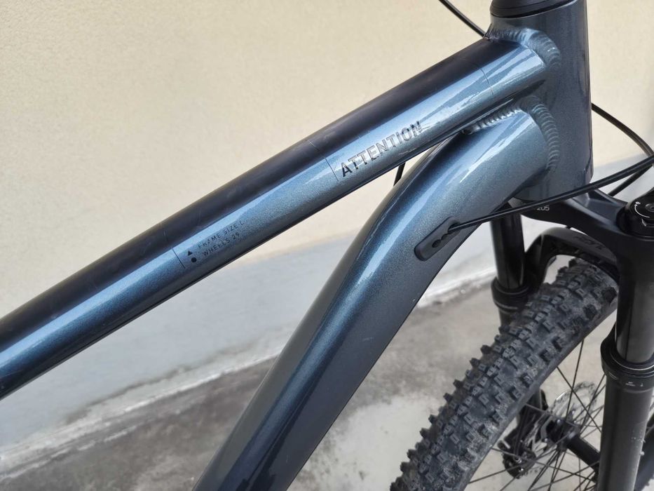 Cube Attention 29” 2×11 – 2022г. Размер L