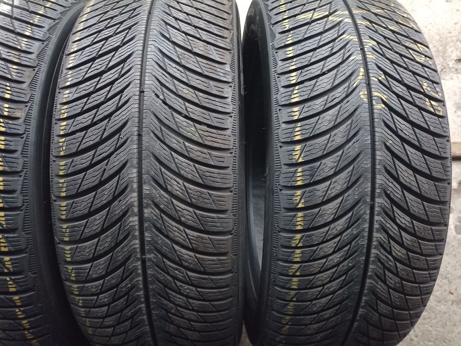 4 anvelope de iarna Michelin 255/45 R20.Pretul este pe bucata